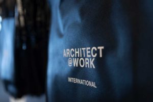ARQUITECT AT WORKS